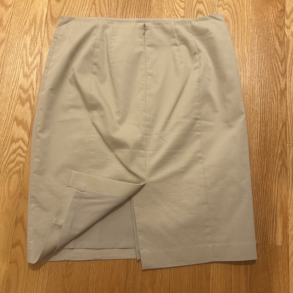 Ann Taylor Lined Pencil Skirt 8 - Picture 4 of 5